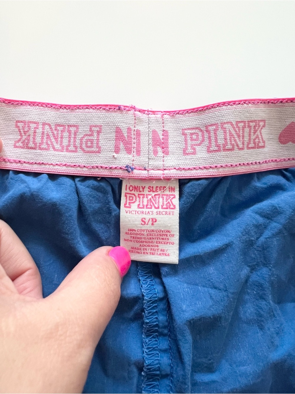 VTG RARE Victoria’s Secret Pink Blue Love Pink Dog Logo Blue Sleep Boxer Shorts - Picture 4 of 4